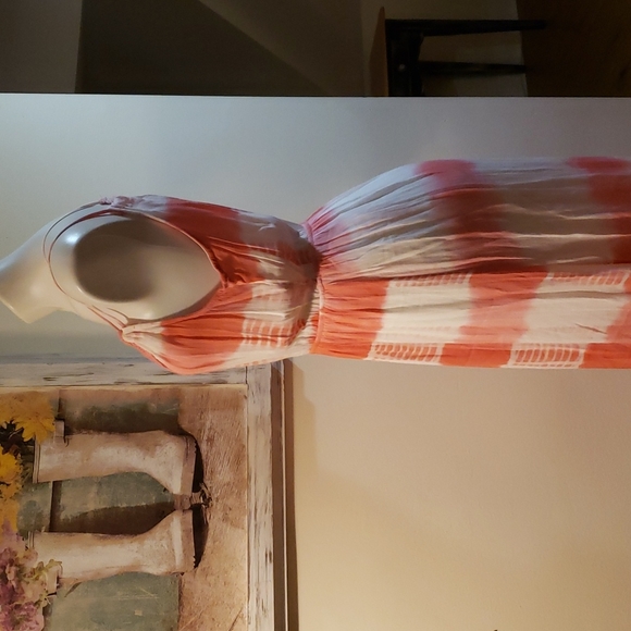 Flying Tomato Dresd - Picture 6 of 11